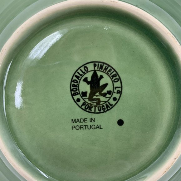 Bordallo Pinheiro Green Frog Lilypad Cereal Soup Bowl 7.5" Portugal - Picture 3 of 3